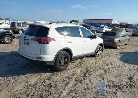 2018 Toyota Rav4 Le z USA, uszkodzony, nr VIN JTMZFREV0JJ742800